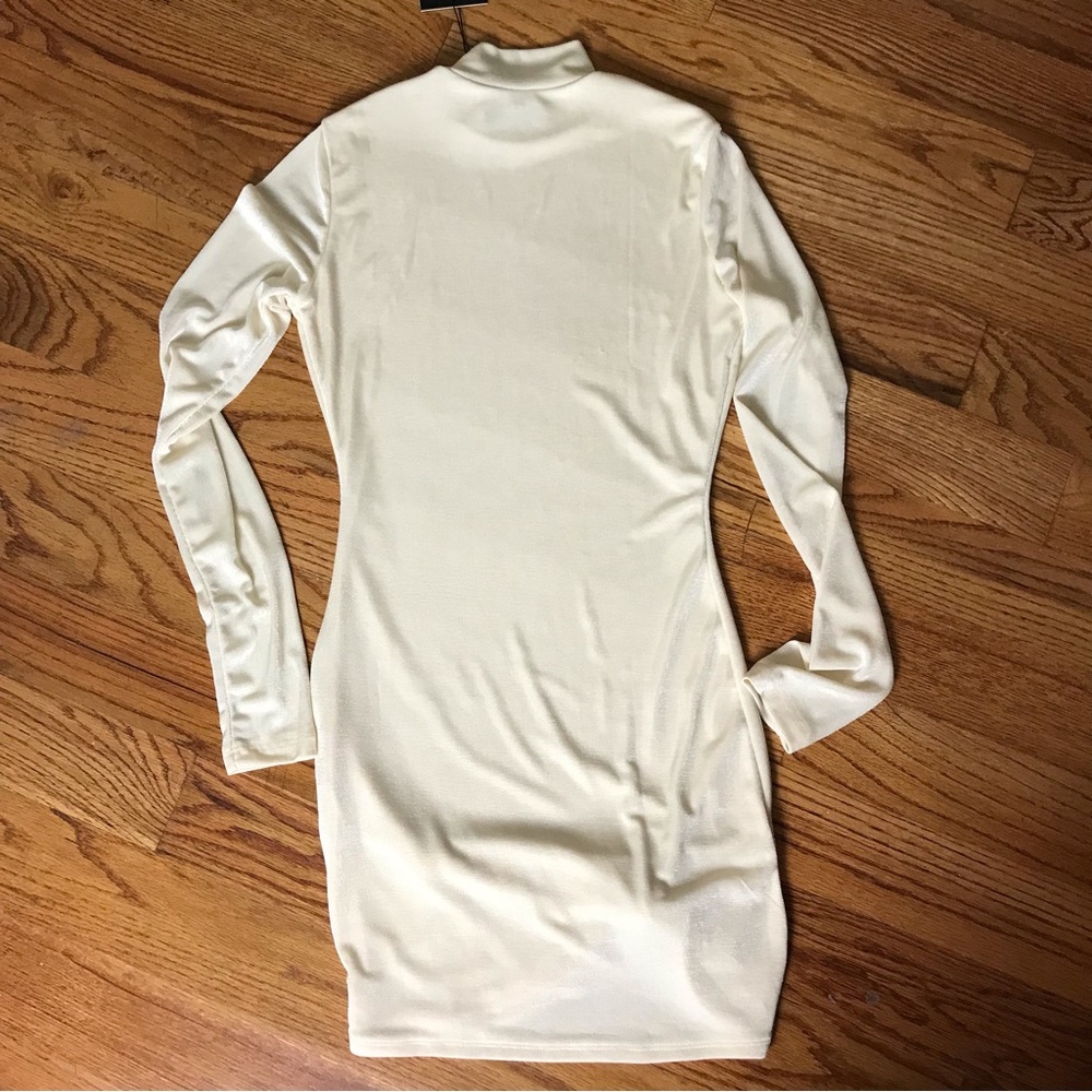 JLux Label Cream Long Sleeve Dress NWT - Picture 4 of 7